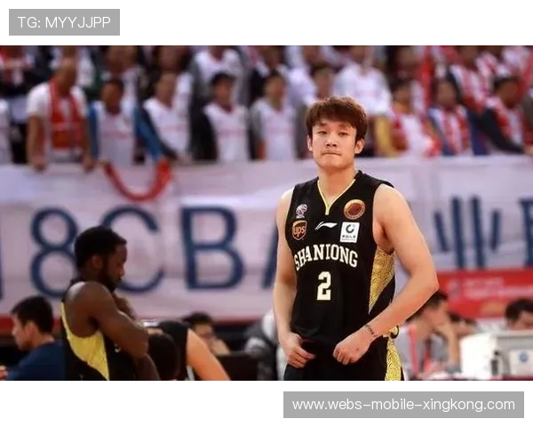 丁彦雨航突破得分，山东进攻流畅，展现球队全新风采