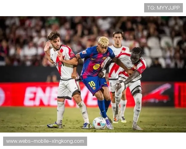 巴萨佩德里灵巧控球后直塞创造绝佳机会——洞察场上节奏，解码训练之路