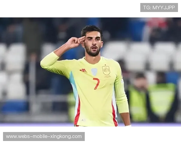 费兰托雷斯机敏抢断带来反击空间，重塑球队进攻节奏